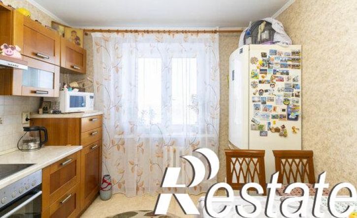 3-комн квартира улица Пермякова, 68 к2,  д. 68 к2