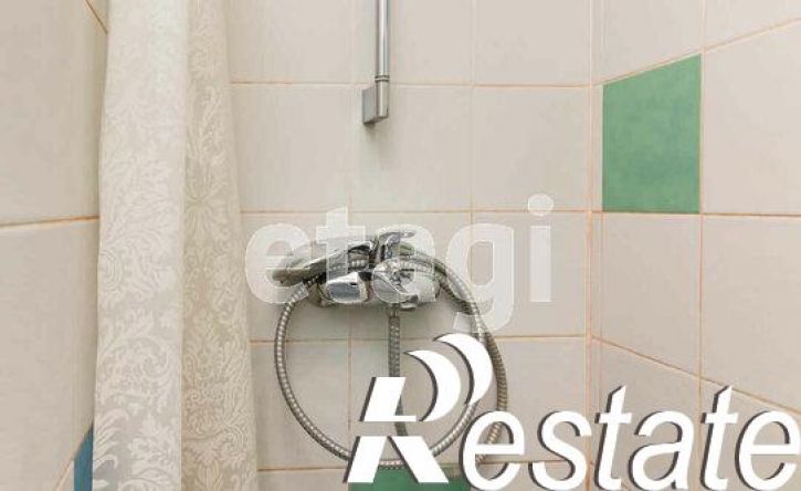3-комн квартира улица Котовского, 4,  д. 4