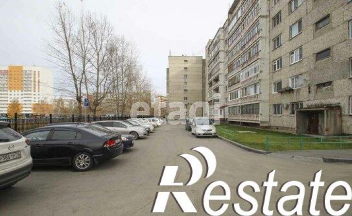 1-комн квартира улица Муравленко, 15,  д. 15