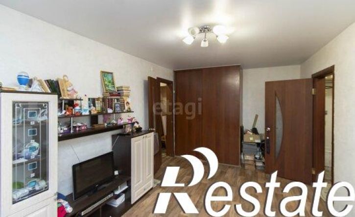 2-комн квартира улица Республики, 246,  д. 246