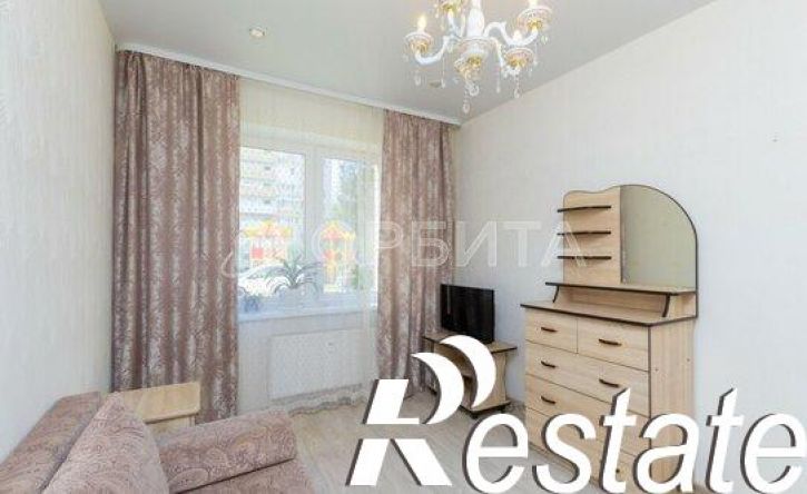1-комн квартира улица Парада Победы, 7,  д. 7