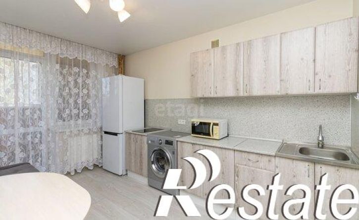 1-комн квартира улица Бирюзова, 6Б,  д. 6Б