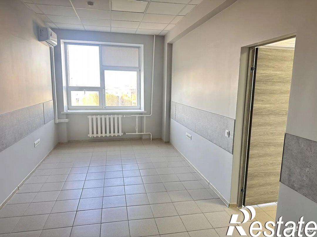 Сдать офис, помещение под офис за 64 800 рублей на улица Республики, 61