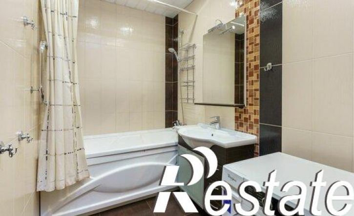 3-комн квартира улица Газовиков, 53 к1,  д. 53 к1