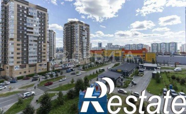 3-комн квартира улица Станислава Карнацевича, 3,  д. 3