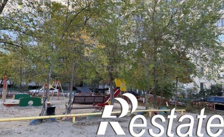 3-комн квартира улица Домостроителей, 18,  д. 18