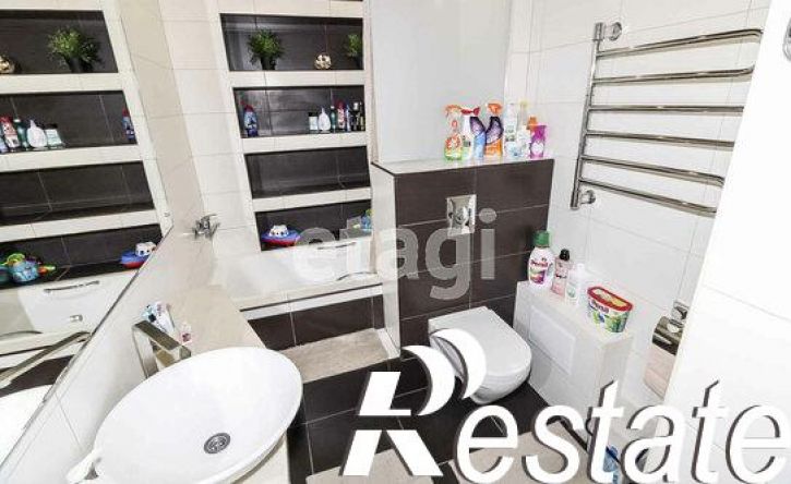 3-комн квартира улица Газовиков, 33,  д. 33