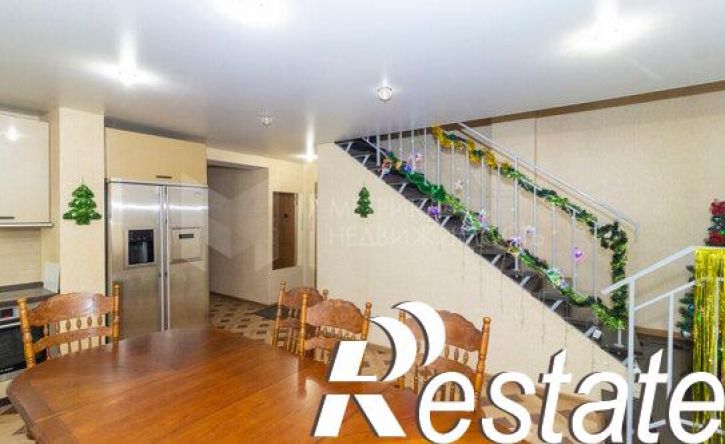 5-комн квартира улица Самарцева, 30,  д. 30