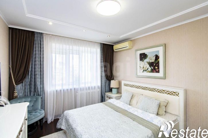 3-комн квартира улица Мельникайте, 71,  д. 71