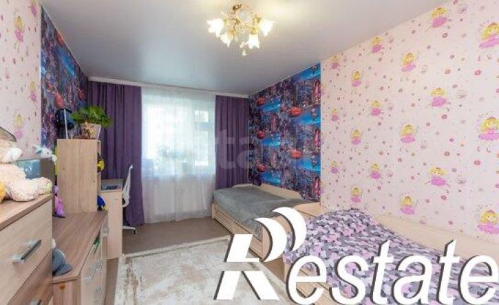 3-комн квартира улица Сидора Путилова, 43,  д. 43
