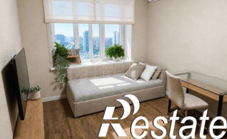 3-комн квартира улица Николая Зелинского, 24,  д. 24