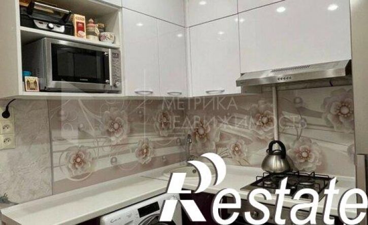 3-комн квартира улица Пермякова, 16,  д. 16