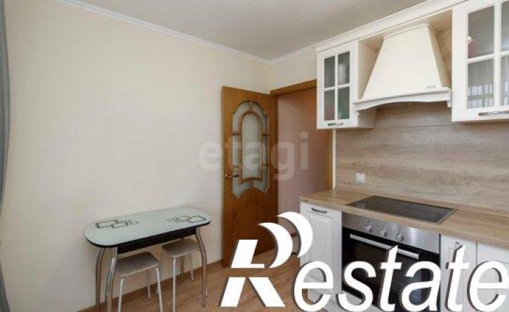 2-комн квартира улица Николая Семёнова, 21 к1,  д. 21 к1