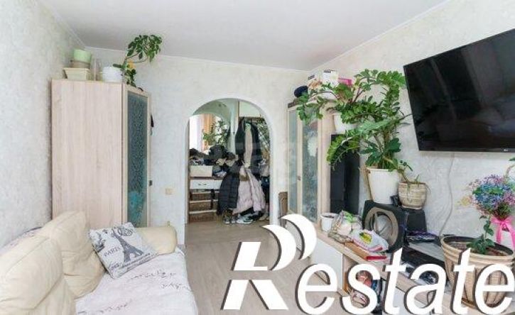 3-комн квартира улица Елизарова, 49,  д. 49