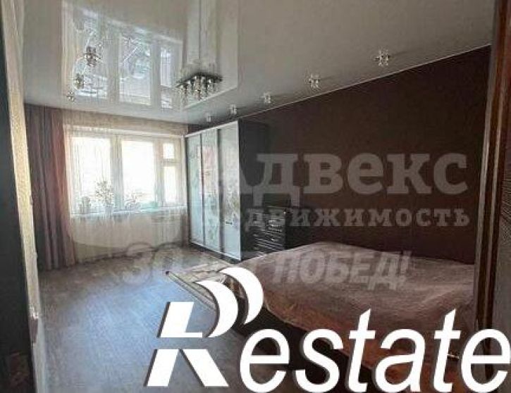 3-комн квартира Кремлёвская улица, 102 к1,  д. 102 к1