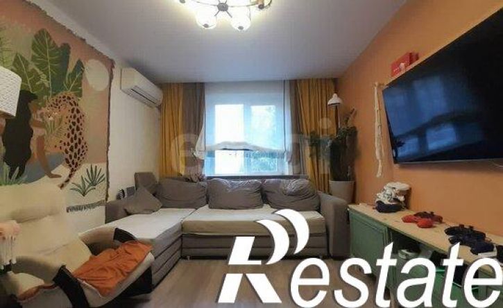 2-комн квартира улица Александра Логунова, 20,  д. 20