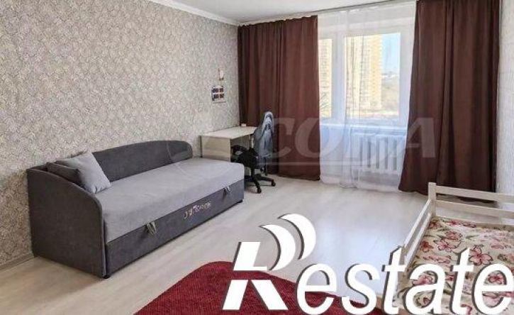 3-комн квартира улица Энергостроителей, 23,  д. 23