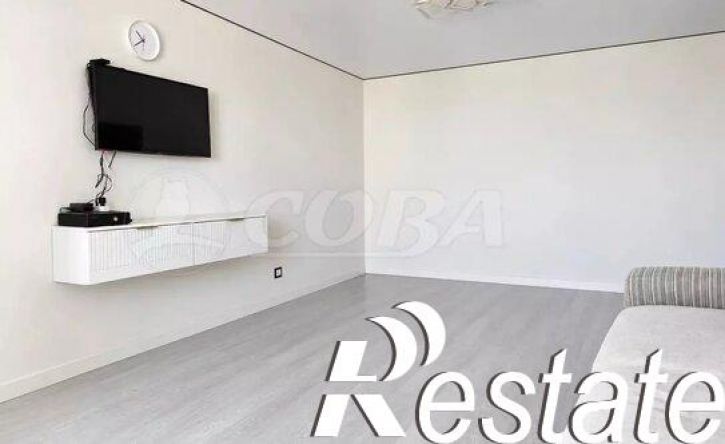 3-комн квартира улица Энергостроителей, 23,  д. 23