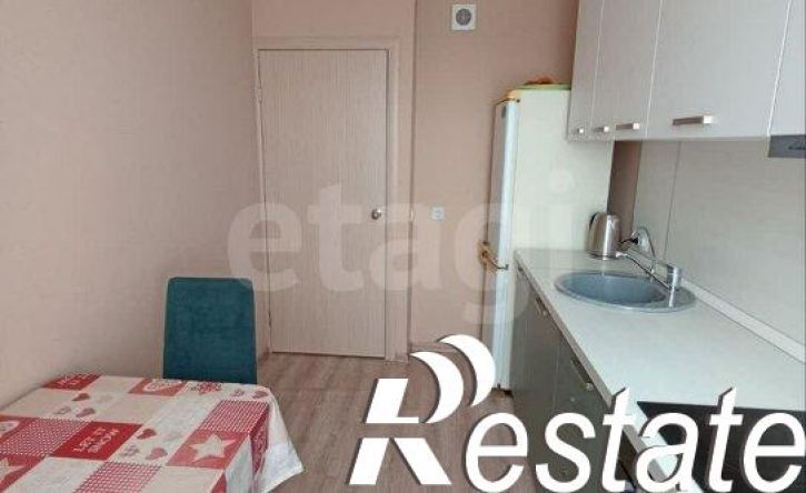 3-комн квартира улица Республики, 204 к13,  д. 204 к13