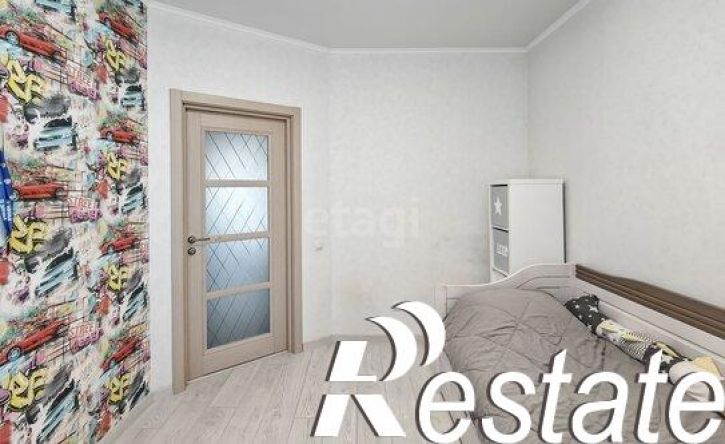 3-комн квартира улица Муравленко, 1 к1,  д. 1 к1