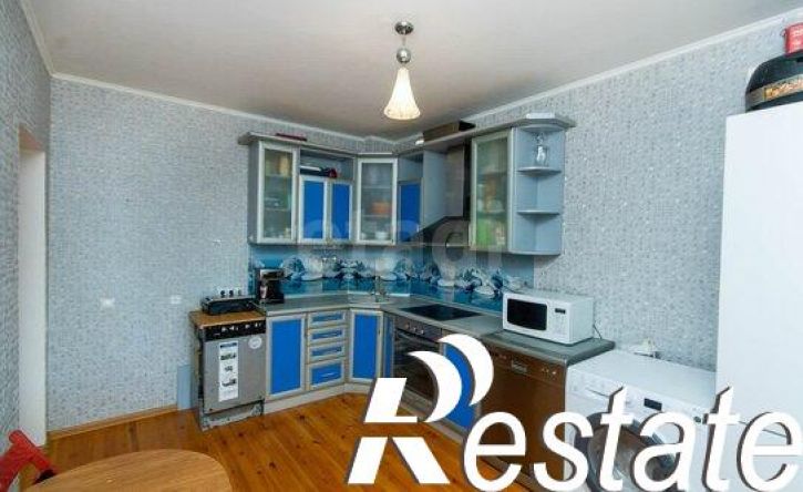 3-комн квартира Депутатская улица, 80,  д. 80