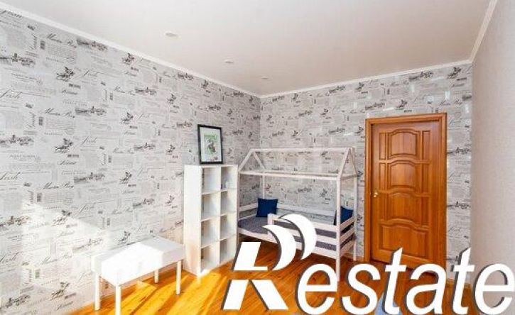 3-комн квартира Депутатская улица, 80,  д. 80