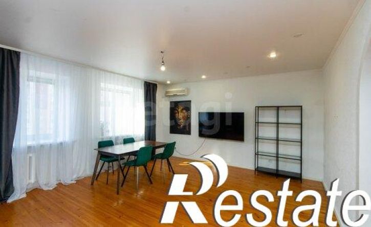 3-комн квартира Депутатская улица, 80,  д. 80