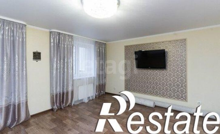 3-комн квартира улица Пермякова, 83 к2,  д. 83 к2