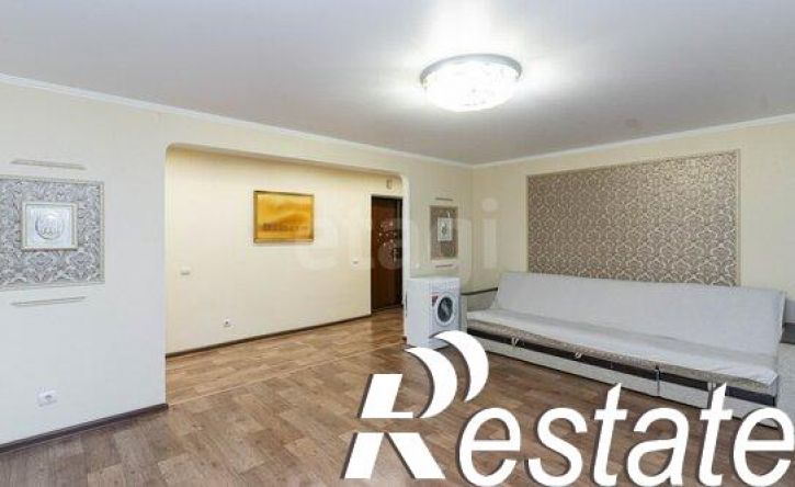 3-комн квартира улица Пермякова, 83 к2,  д. 83 к2