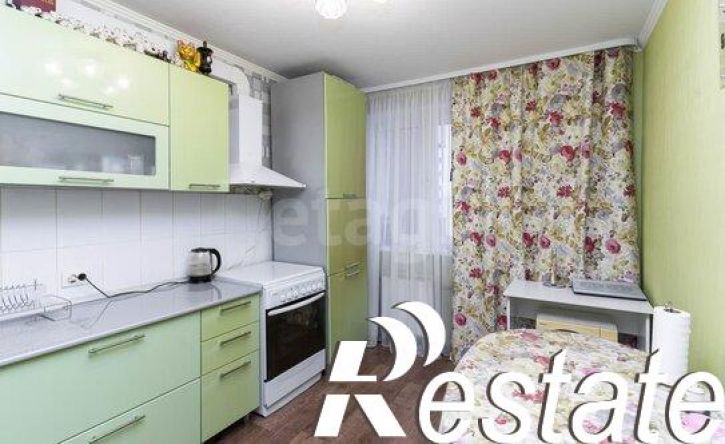 3-комн квартира улица Пермякова, 83 к2,  д. 83 к2