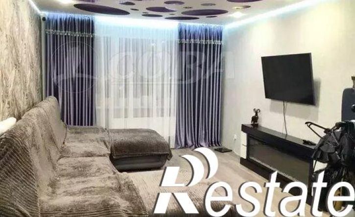 3-комн квартира улица Федюнинского, 62,  д. 62