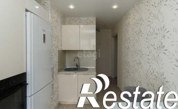 4-комн квартира улица Мельникайте, 135,  д. 135