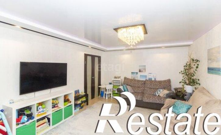 3-комн квартира улица Самарцева, 3,  д. 3