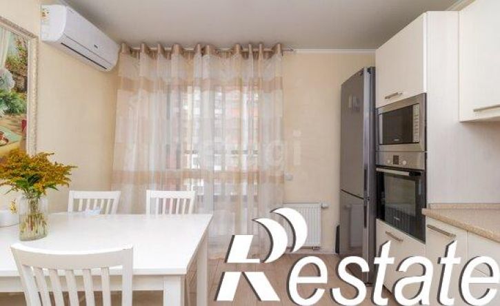 2-комн квартира улица Газовиков, 61,  д. 61