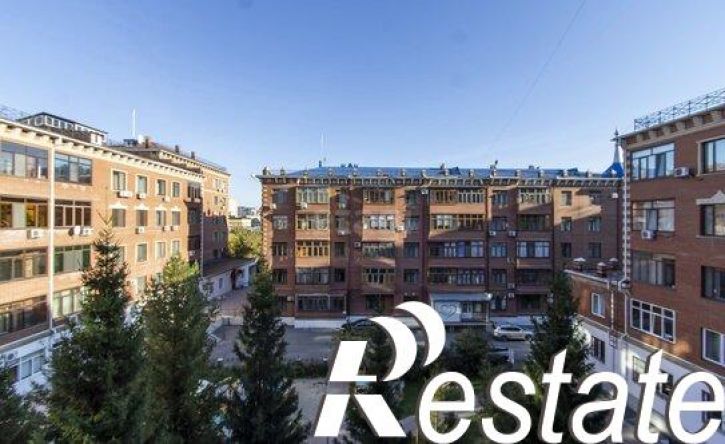 3-комн квартира улица Володарского, 17,  д. 17