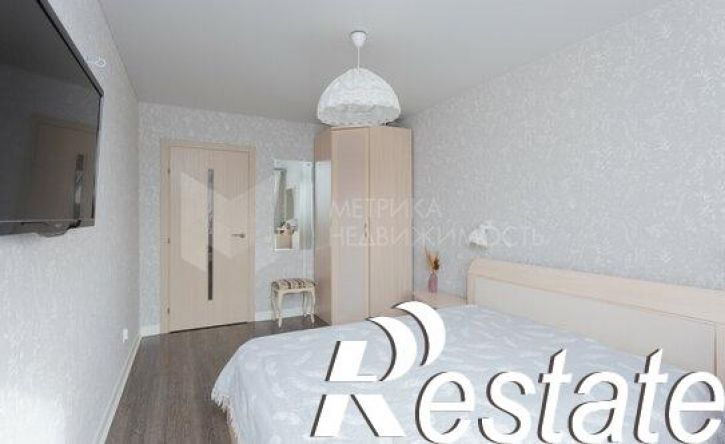 3-комн квартира улица Голышева, 5,  д. 5
