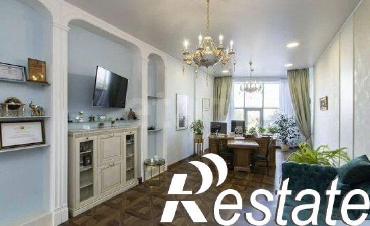 3-комн квартира улица Малыгина, 90,  д. 90