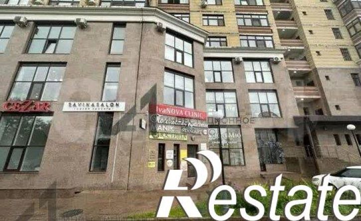 3-комн квартира улица Малыгина, 90,  д. 90