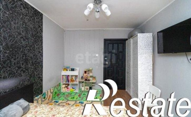 3-комн квартира Заречный проезд, 10,  д. 10