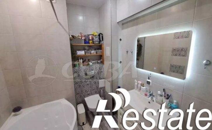 2-комн квартира Велижанская улица, 70,  д. 70