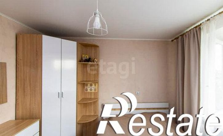 2-комн квартира улица Республики, 220,  д. 220