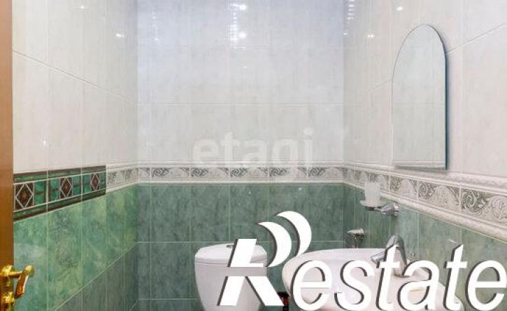 4-комн квартира улица Мельникайте, 132/1,  д. 132/1