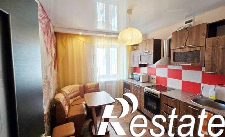 3-комн квартира улица Станислава Карнацевича, 14 к1,  д. 14 к1
