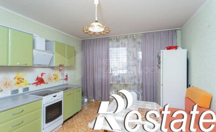 3-комн квартира улица 9 Января, 162,  д. 162