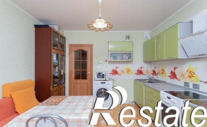 3-комн квартира улица 9 Января, 162,  д. 162