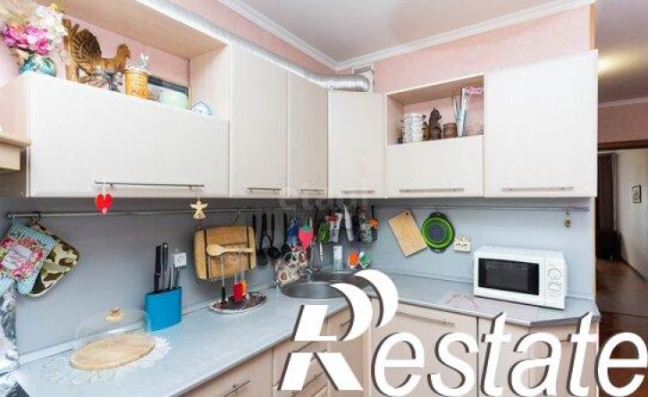 2-комн квартира улица Энергостроителей, 10 к1,  д. 10 к1