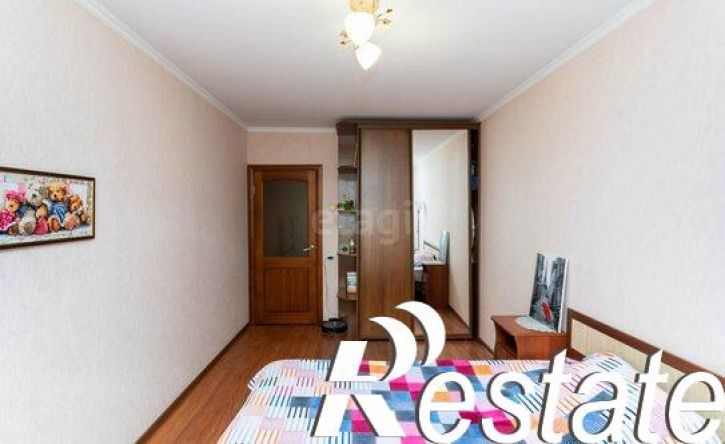 2-комн квартира улица Энергостроителей, 10 к1,  д. 10 к1