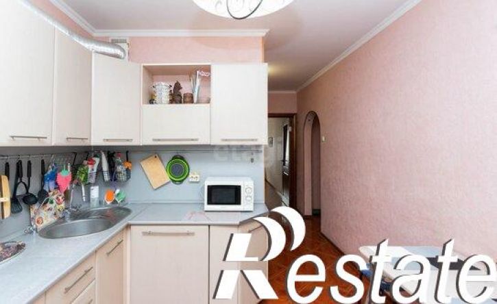 2-комн квартира улица Энергостроителей, 10 к1,  д. 10 к1