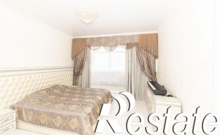 3-комн квартира улица Малыгина, 90,  д. 90