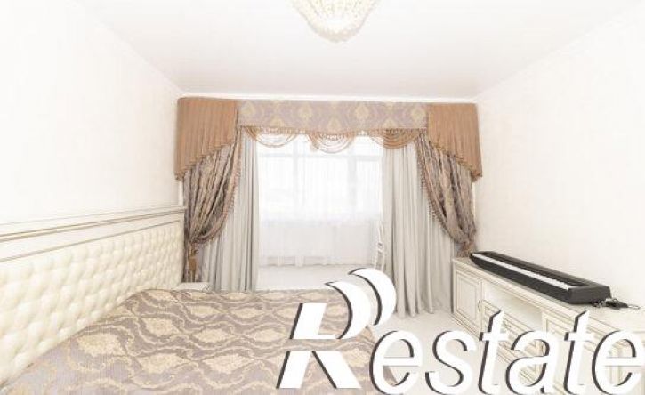 3-комн квартира улица Малыгина, 90,  д. 90